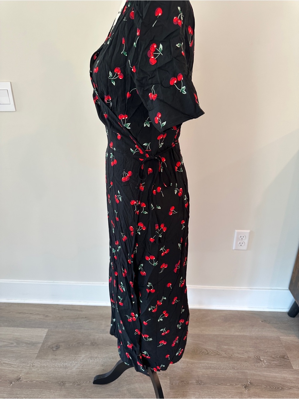SHEIN Black Cherry Wraparound Maxi Dress with waist tie size L sexy feminine - Picture 4 of 12